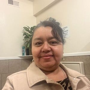 Meet your Posher, Eleonora